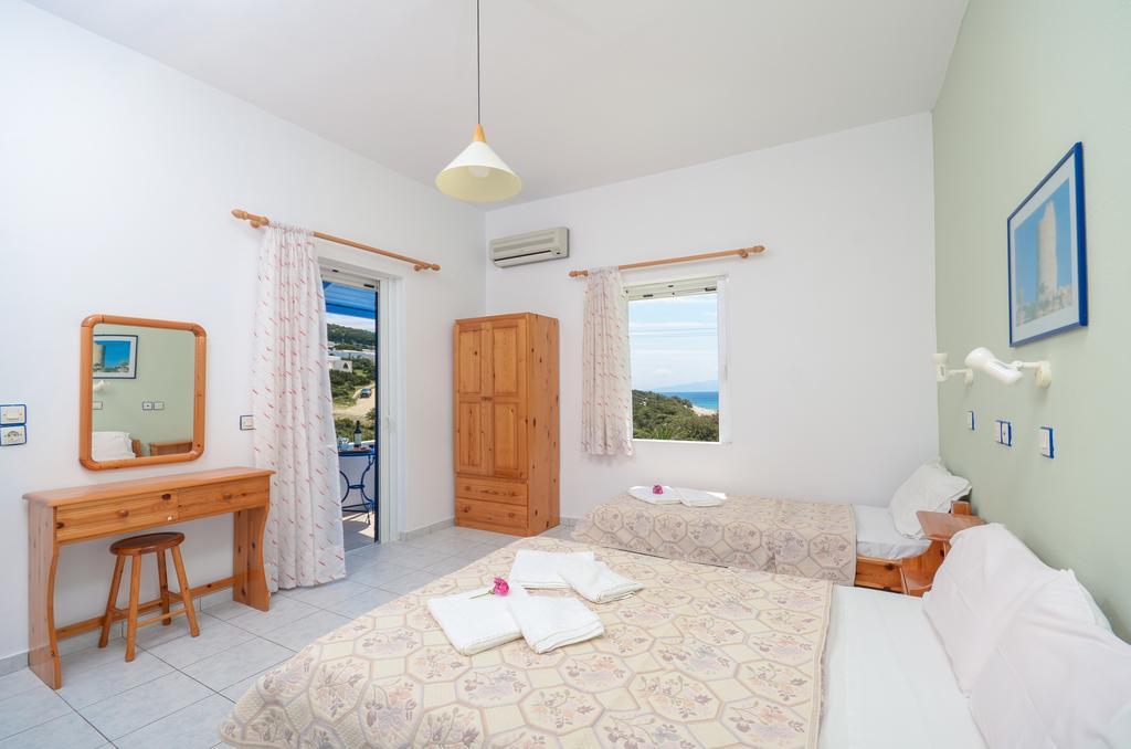 Psili Ammos Studios Praia de Aliko Quarto foto