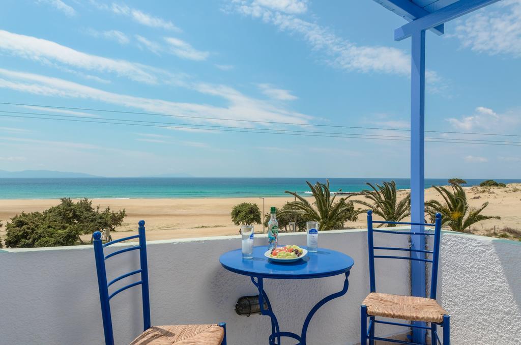 Psili Ammos Studios Praia de Aliko Quarto foto